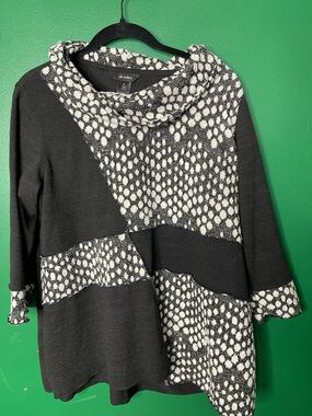 Ali Miles PL Black and White Polka Dot Cowl Neck Mix Print Art to wear top